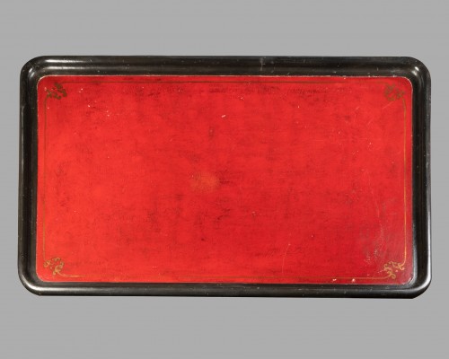 20th century - Rectangular table with black and red lacquered wooden