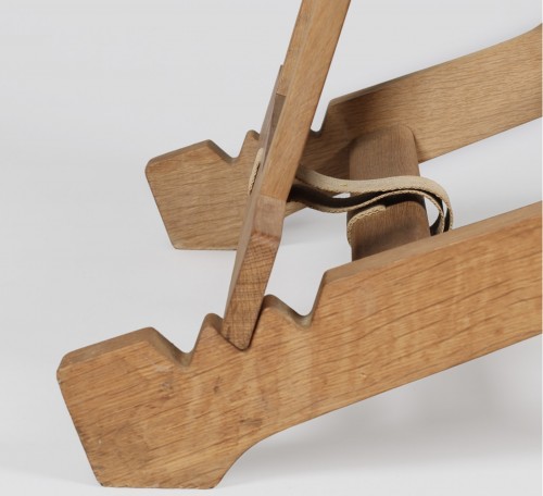 Oak heater armchair. - 