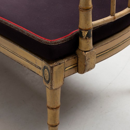 Antiquités - Painted wooden sofa