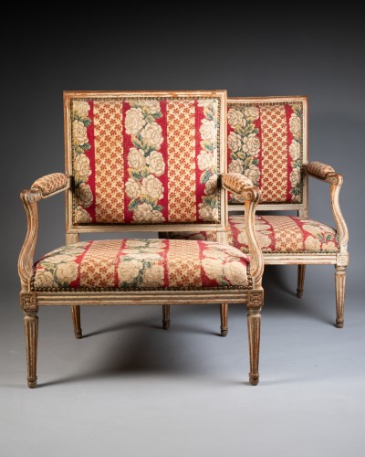 Pair of lacquered wooden armchairs, 18th century - Seating Style Transition