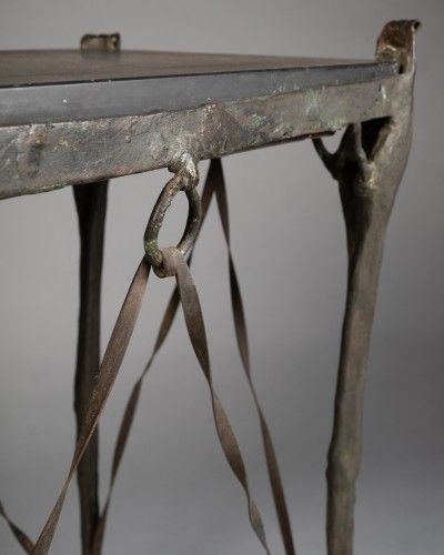 XXe siècle - Table en bronze patiné vert