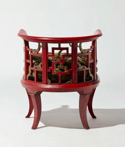 Seating  - Red lacquered wooden armchair