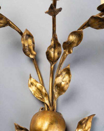 20th century - Pair of gold metal appliques