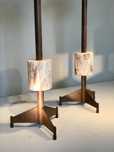 Guéridon &amp; two stools - 
