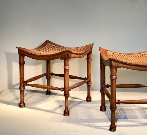 Pair of neo-egyptian stools. - Seating Style Art nouveau