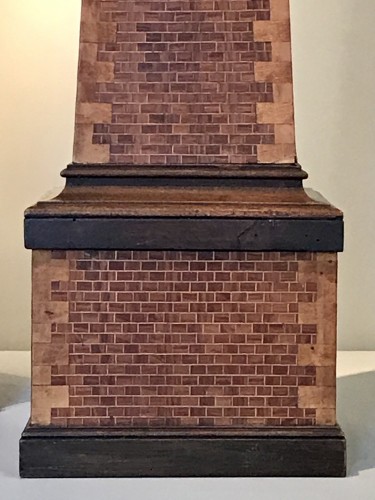 20th century - Pair of obelisks