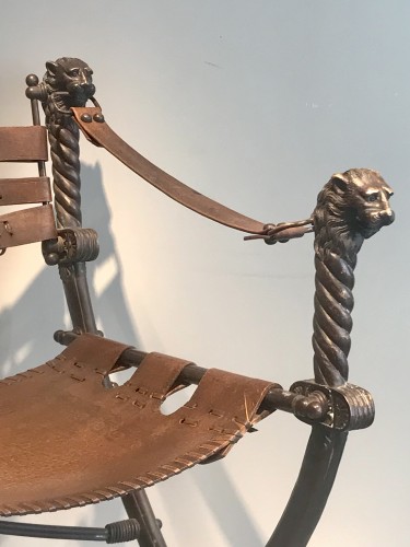 Fauteuil curule, travail français des années 1920 - Bellechasse 29 galerie