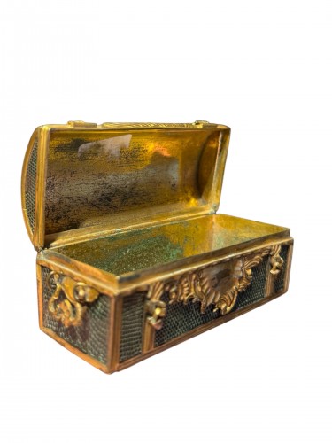 Louis XV - Small Rectangular Gilt Bronze Box, France 18th C.