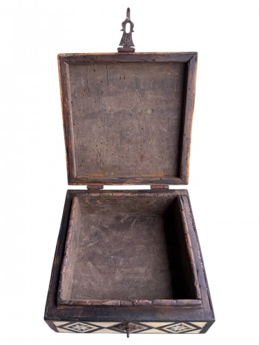 Game box with inlaid bone Circle or Embriachi workshop-Italy -late 15th c. - Renaissance