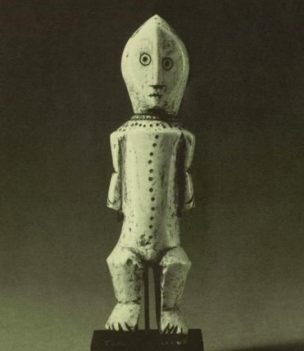 Tribal Art  - Anthropomorphic bone Lega figure, Congo late 19th century