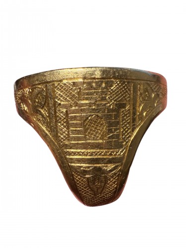 High carat golden overglove signet ring - Portugal late 16th century - Renaissance
