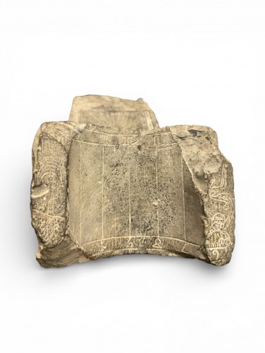 17th century - Rare multifaceted slate stone sundial - France late 17th c., early 18th c.