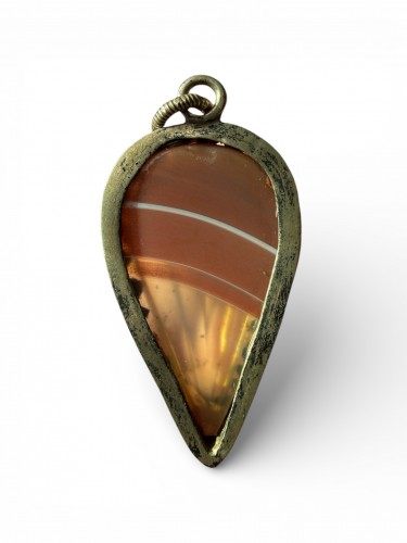 Amulette en agate et cristal de roche avec monture en argent - Allemagne 17e siècle - Objets de Curiosité Style 