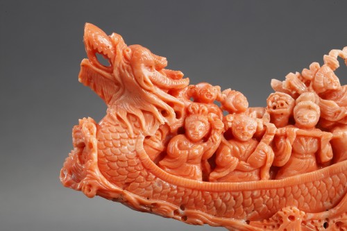Chinese coral dragon shaped boat - circa 1900 - Asian Works of Art Style 