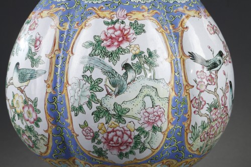Vase en émail de Canton, Chine 19e siècle - Arts d