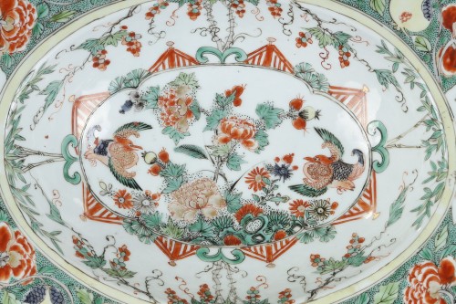 Plat à barbe "Famille verte" - Kangxi 1662/1722 - Arts d
