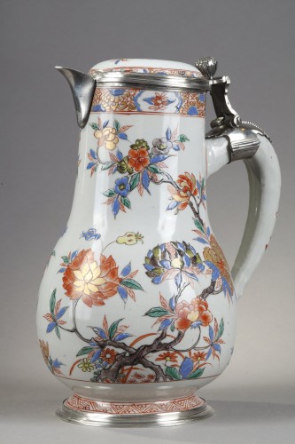 Porcelain ewer Famille verte  - Kangxi period 1662/1722 - Asian Works of Art Style 