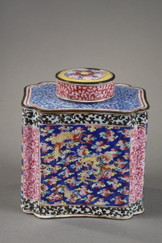 Boite a thé en email de Canton - Chine 18e siècle - Arts d