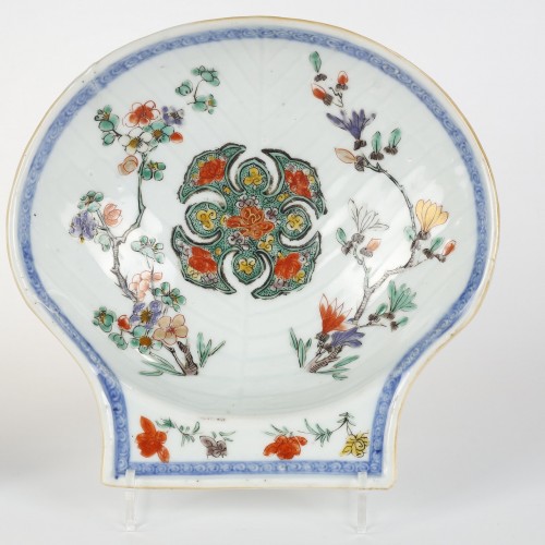 Pair of porcelain cups shaped shells - Kangxi period 1662/1722 - Asian Works of Art Style 