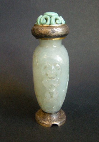 Asian Works of Art  - snuff bottle Jadeite sculpted  circa 19th century