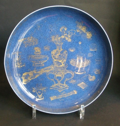 Assiette en porcelaine "bleu poudré" - Kangxi 1662/1722 - Arts d