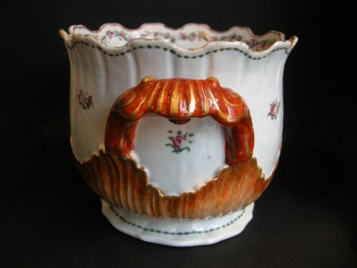 Seau à rafraichir en porcelaine de la Compagnie des Indes XVIIIe siècle - Céramiques, Porcelaines Style 