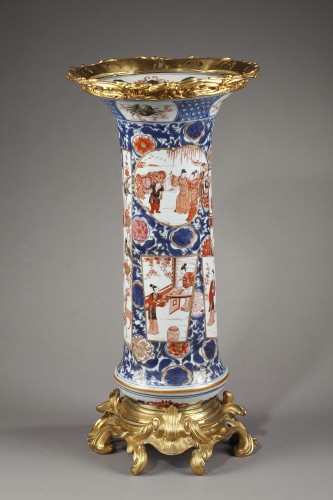Grand vase en porcelaine de Chine - fin Kangxi ou debut Yongzheng 1720/1725 - Arts d