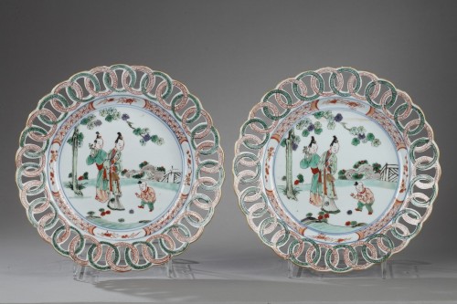 Paire d assiettes en porcelaine Famille verte - Kangxi period - 1662/1722 - Arts d