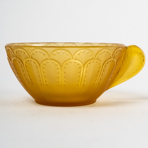 1931 René Lalique - Service Jaune - 6 tasses coupes et plateau - Art Déco