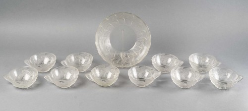 1931 René Lalique - Service Ormeaux - Bol saladier +et 10 tasses coupes - Verrerie, Cristallerie Style Art Déco