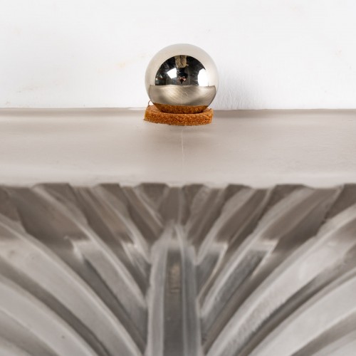Luminaires Appliques - 1929 René Lalique - Paire d'appliques Art Déco Palmes