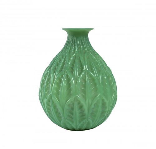 1927 René Lalique - Vase Malesherbes