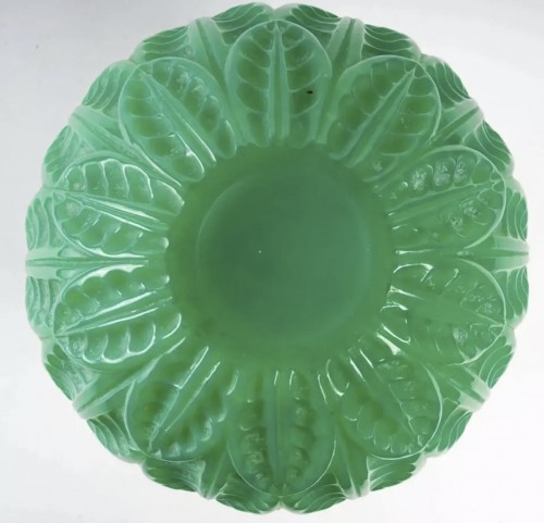 20th century - 1927 René Lalique - Vase Malesherbes