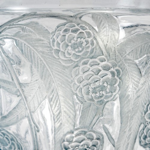 Verrerie, Cristallerie  - 1923 René Lalique - Vase Néfliers