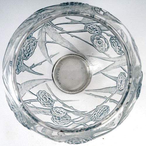20th century - 1923 René Lalique - Vase Néfliers