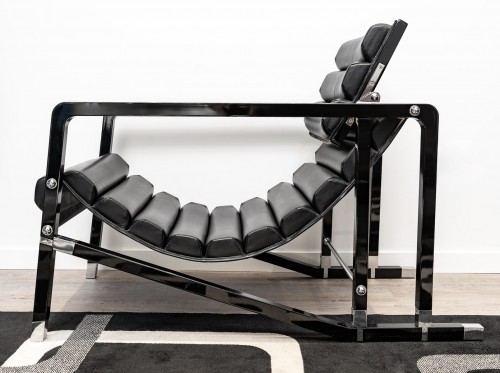 Eileen Gray - Ecart International - Transat Armchair Black Leather Lacquer - Seating Style Art Déco