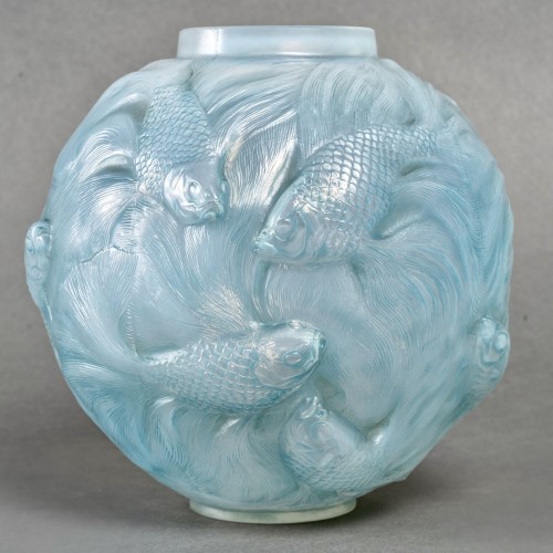 1924 René Lalique - Vase Formose Cased - Art Déco