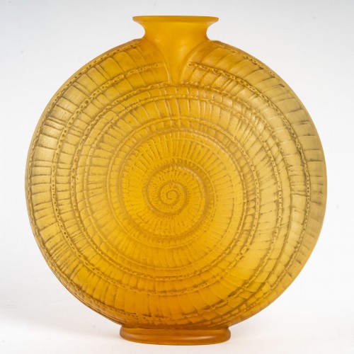 Antiquités - 1920 René Lalique - Vase Escargot