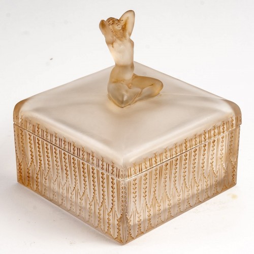 Antiquités - 1928 René Lalique - Boîte Sultane