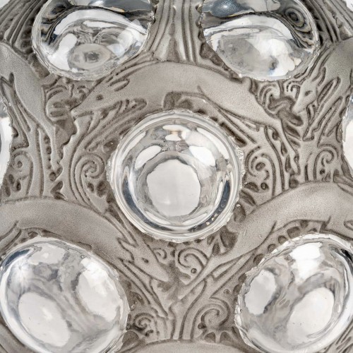Glass & Crystal  - 1925 René Lalique - Vase Antilopes