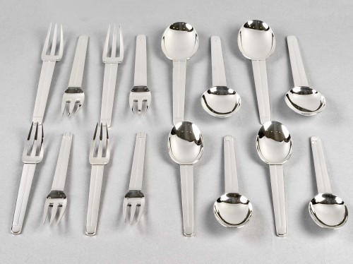 1926 Jean Puiforcat - 16 pieces Cutlery Flatware Set Cabourg - 