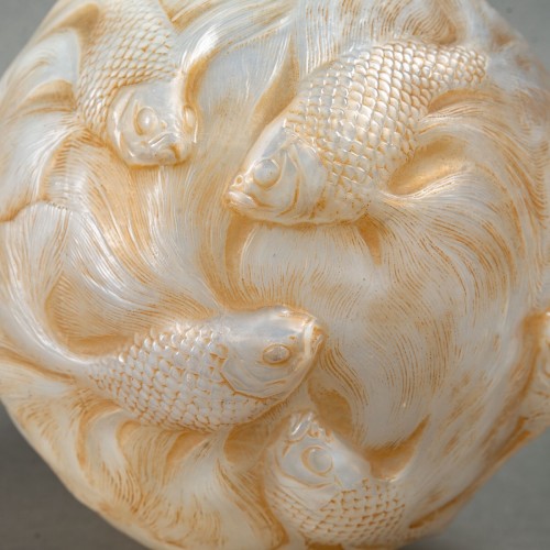 1924 René Lalique - Formose Vase - 