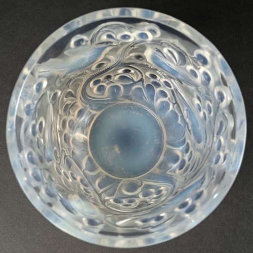 XXe siècle - 1927 René Lalique - Vase Avallon