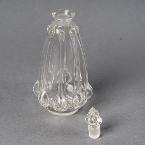 Glass & Crystal  - 1912 René Lalique - Perfume Bottle Olive