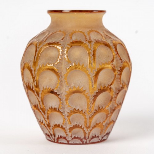 1931 René Lalique - Vase Laiterons Amber - Glass & Crystal Style Art Déco