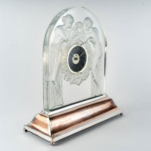 1926 René Lalique - Clock Deux Figurines Glass - American Base - Art Déco