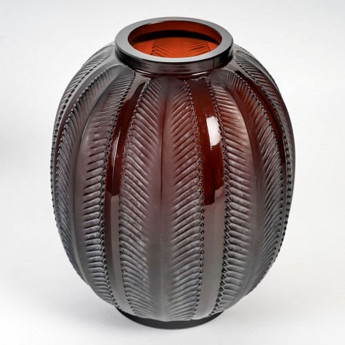 Verrerie, Cristallerie  - 1932 René Lalique - Vase Biskra