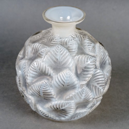 1926 René Lalique - Vase Ormeaux - Verrerie, Cristallerie Style Art Déco