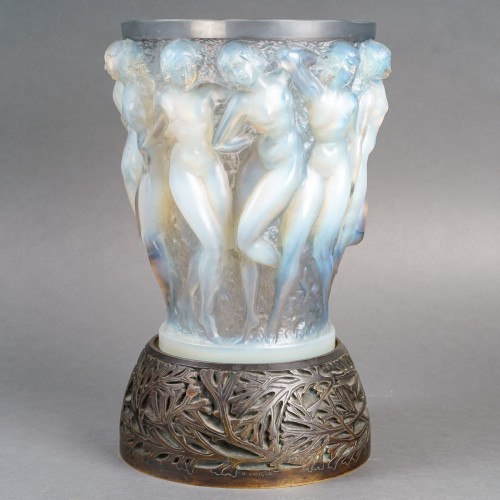 Antiquités - 1927 René Lalique Vase Bacchantes