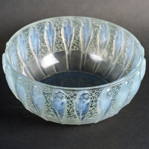 Glass & Crystal  - 1931 René Lalique -bowl Perruches